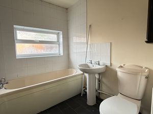 Photo 7- click for photo gallery